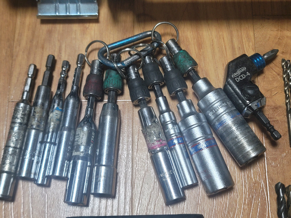 디월트 DCF850 맥라렌 리미티드 에디션 이미지