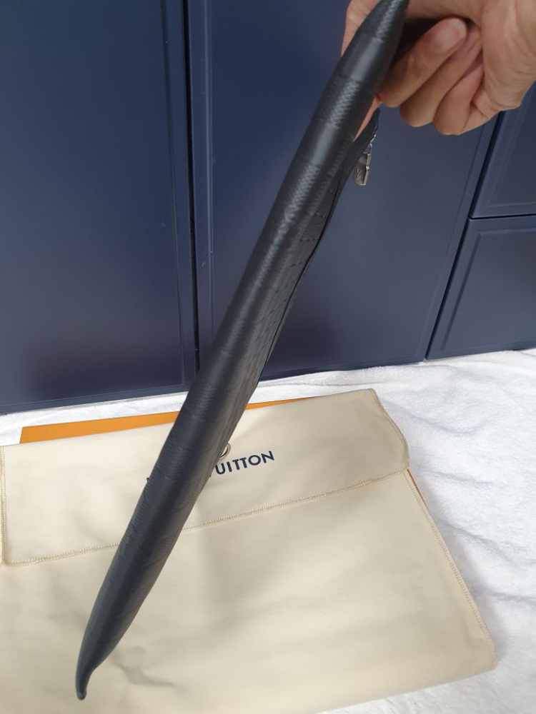 정품 루이비통 다미에 인피니 포쉐트 아폴로 클러치백 이미지