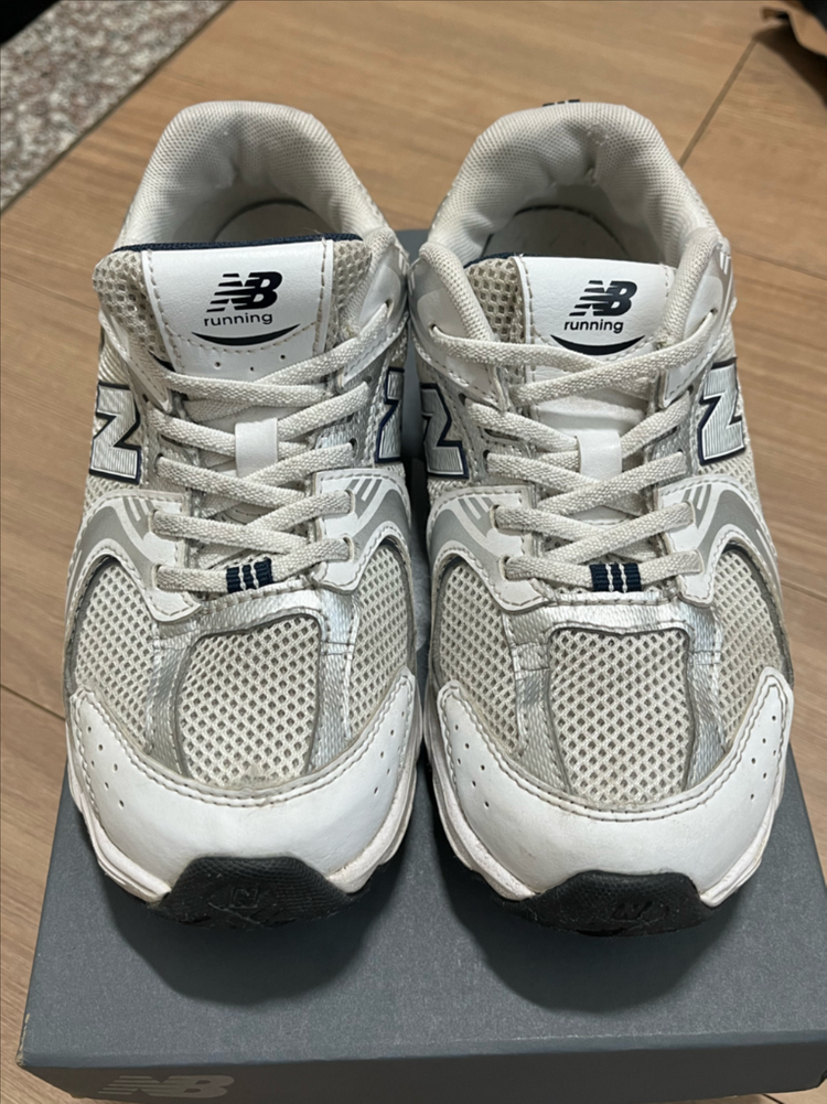 (210size) 뉴발란스 530 화이트 실버 키즈 구제--1