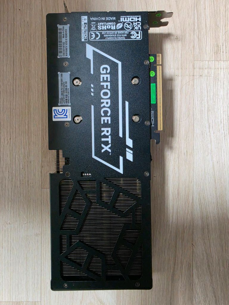 겔럭시 RTX 5080 그래픽카드 이미지