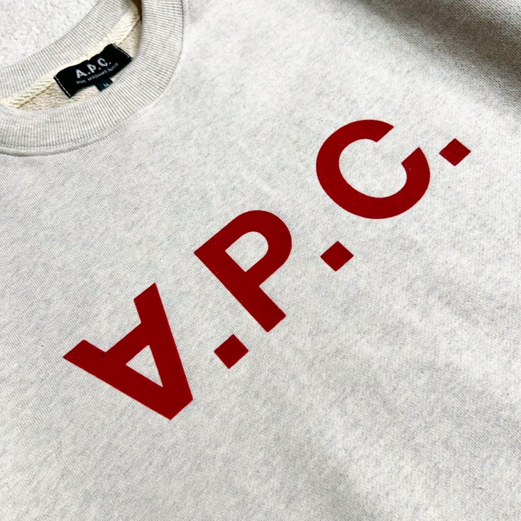 아페쎄 VPC 벨벳 로고 맨투맨 이미지