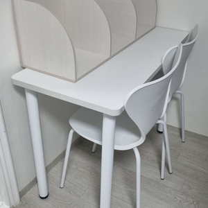 화이트 책상 의자 세트