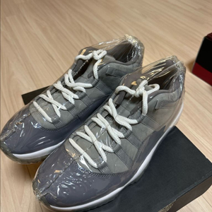 1회실착 /나이키 에어 조던 11 로우 쿨 그레이 265 이미지