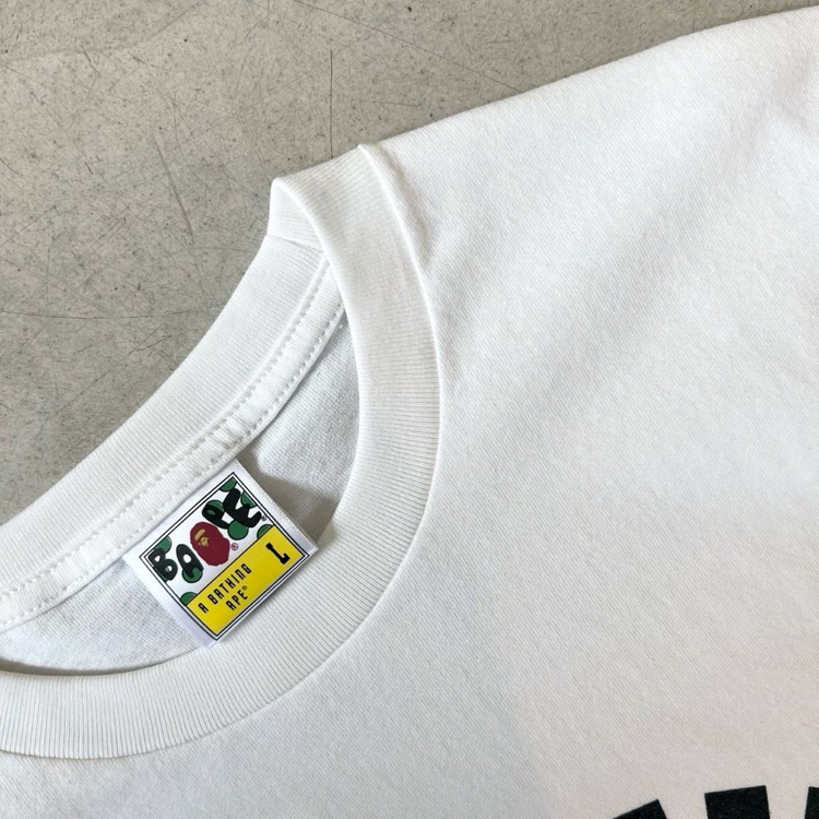 베이프 컬리지 반팔티 이미지