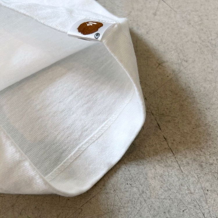 베이프 컬리지 반팔티 이미지