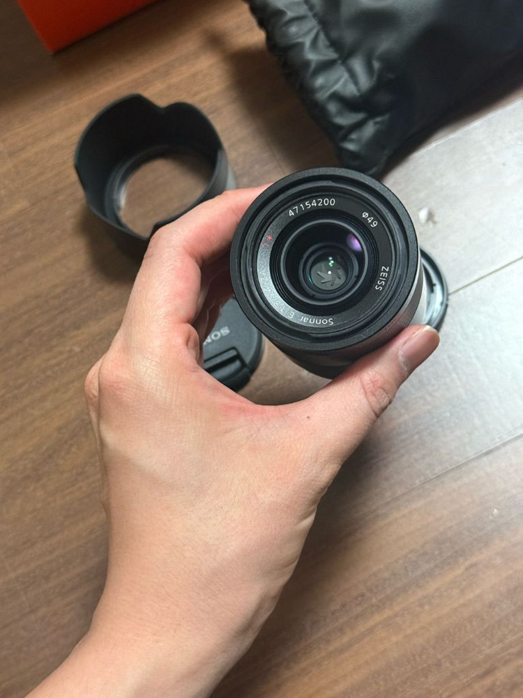 소니 SEL24F18Z / 24mm f1.8 (칼이사) 이미지