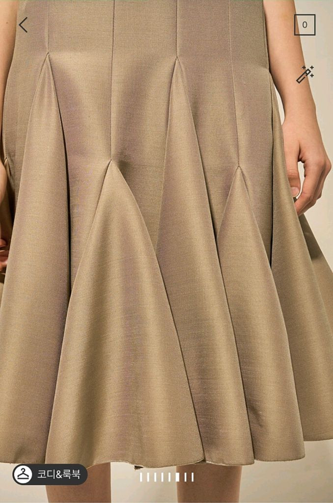 랑방 인기 실크 블렌드 꽃잎 스커트 44사이즈 파격가에 정리합니다 가격확내림 (랑방,마인,타임,더캐시미어) 이미지