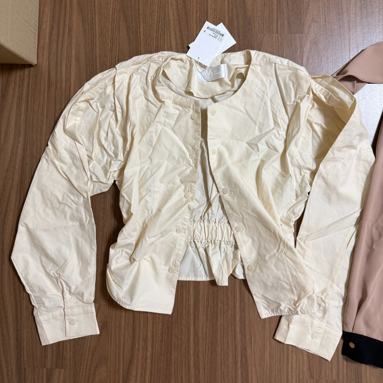 블라우스 세트 아이보리/베이지(사이즈 free)--1