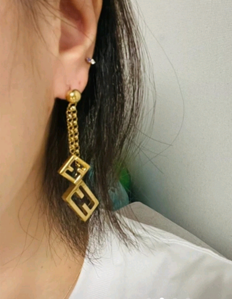 펜디 FF 로고 체인 드롭 귀걸이--8