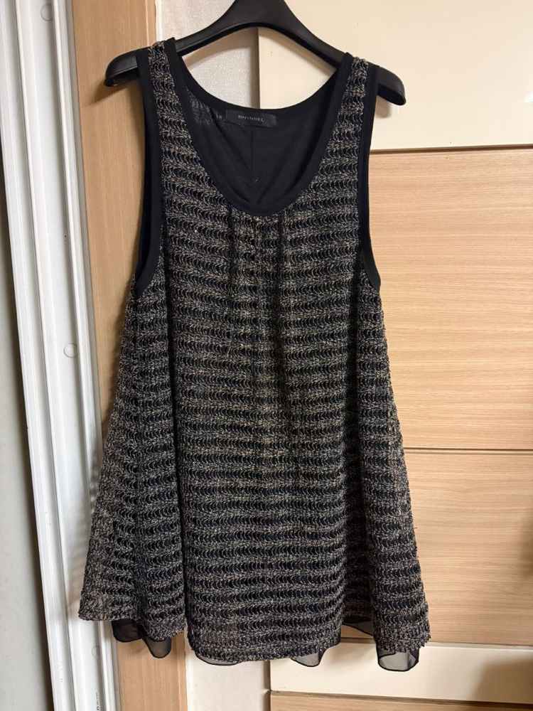 rhynnel 그물 조직감 레이어드 나시 이미지