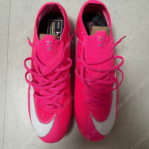 나이키 머큐리얼 베이퍼13 로사