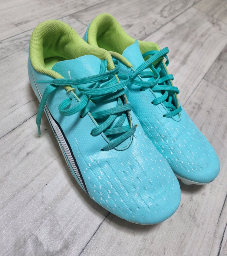 푸마 울트라 축구화--3