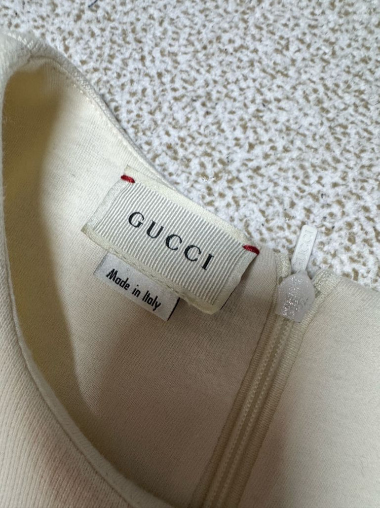 구찌키즈 원피스 8y버버리칠드런보보쇼즈미니로디니봉쁘앙타오몽클캉골이미스리미떼두두펜디msgm미샤앤퍼프루이스미샤 이미지