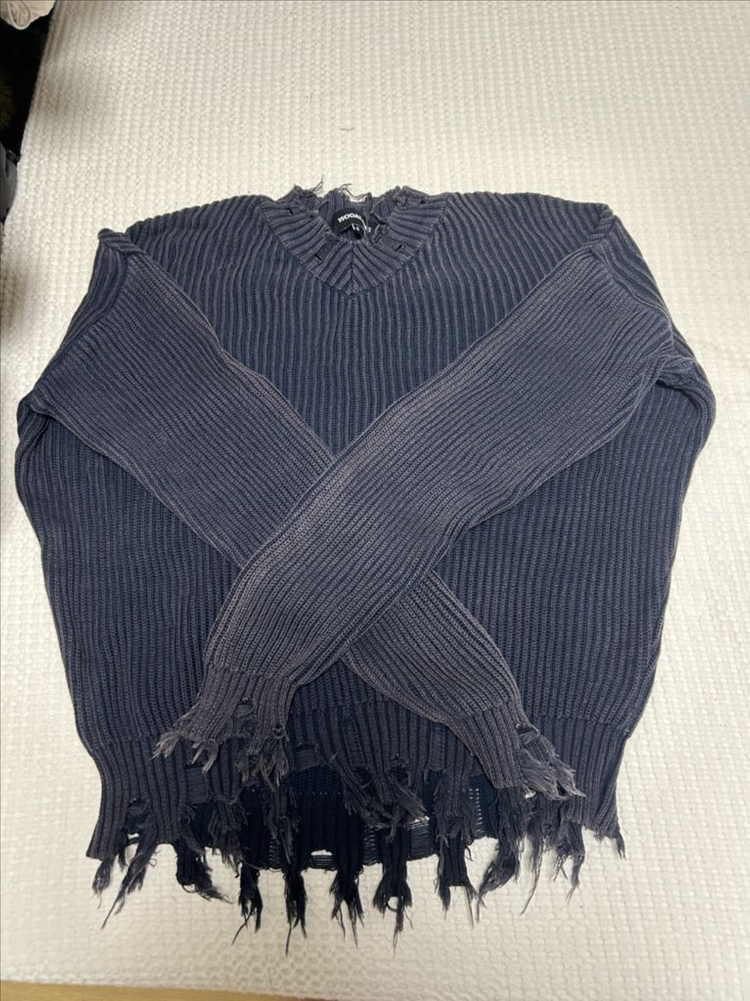 우알롱 V넥 디스트레스 니트 스웨터 L 이미지