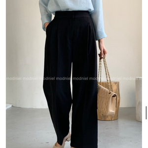 럭키룸 카인드 핀턱레직기슬랙스 새상품 사이즈 프리