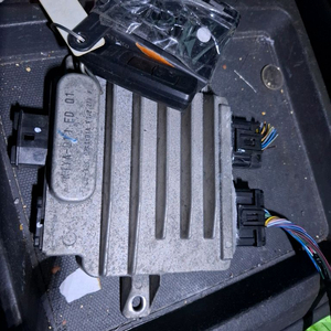 pcx 22년식 ecu scu 리모콘 팝니다 이미지