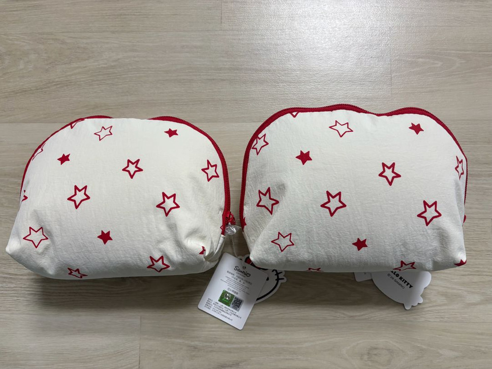 산리오 애플 사과 헬로키티 반달 파우치 가방 새상품 이미지