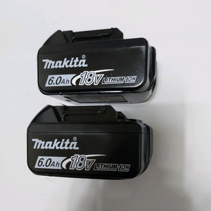 마끼다18V배터리 6AH 2개