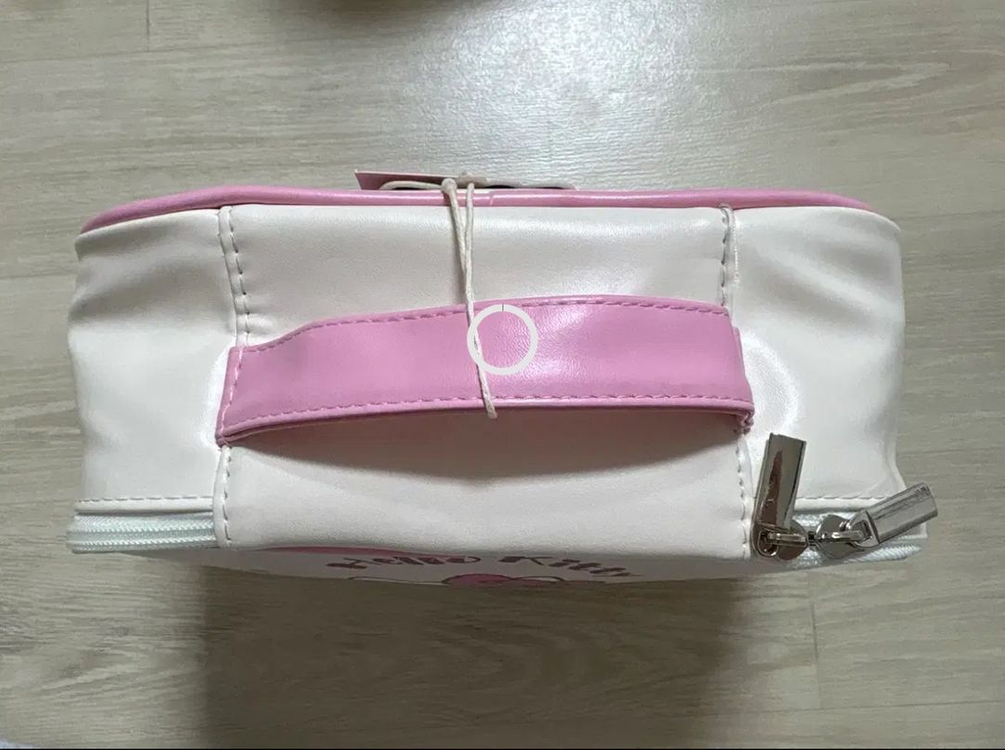 산리오 헬로키티 핑크색 화장품 파우치 가방 새상품 이미지