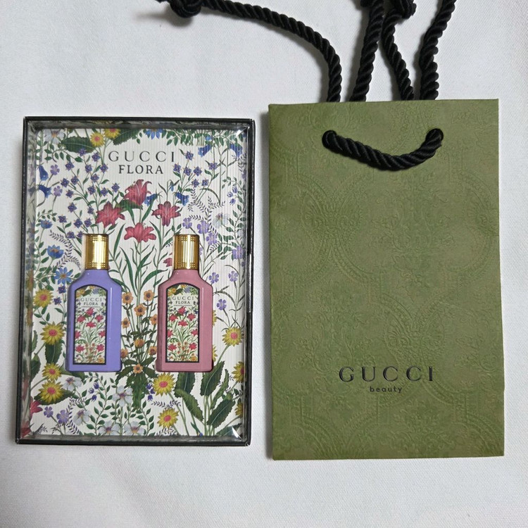 [새상품]구찌 뷰티 플로라 골저스 미니 듀오 세트+랑콤 이돌 향수 이미지