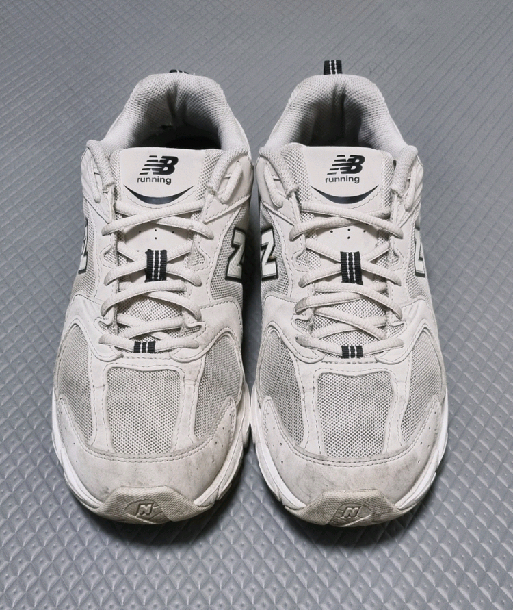 뉴발란스 530 베이지 스니커즈 운동화(270)--2
