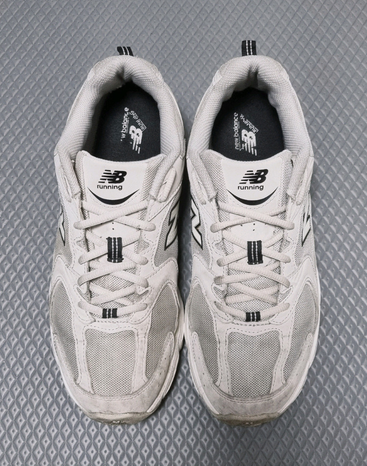 뉴발란스 530 베이지 스니커즈 운동화(270)--3