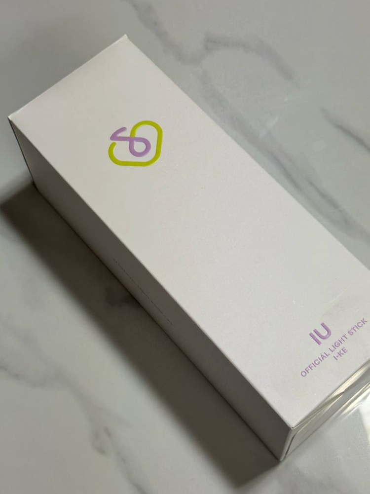 아이유 응원봉 아이크 ver3 + 파우치 +에일이언 파츠2세트 + 커버 이미지