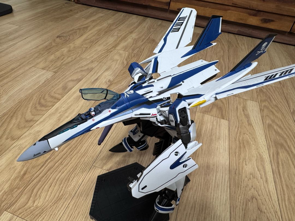 마크로스 DX초합금 VF25 메사이어 발키리 월드와이드 이미지