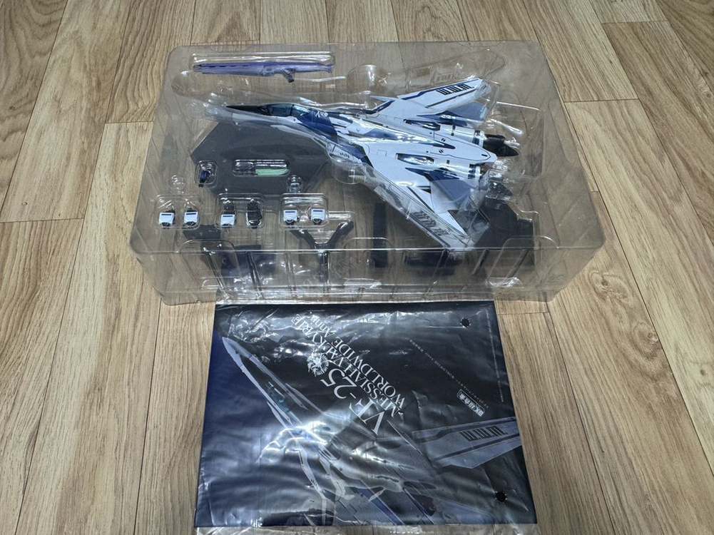 마크로스 DX초합금 VF25 메사이어 발키리 월드와이드 이미지