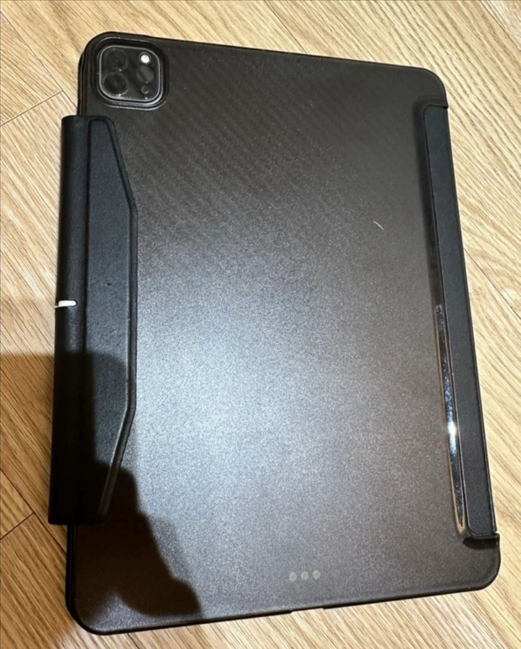 아이패드 프로 11 3세대 256GB 셀룰러 + 애플펜슬2세대 이미지