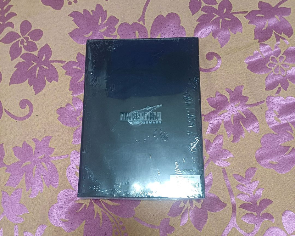 팝니다)파이널 판타지7 리메이크 공식 아트북 이미지