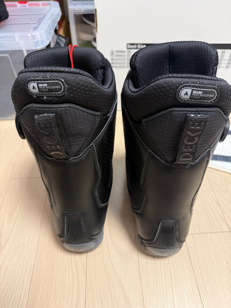 2526 니데커 알타이부츠 265mm 판매합니다--3