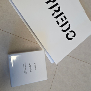 바이레도 우드 캔들 240g 국문택 미개봉+쇼핑백 이미지