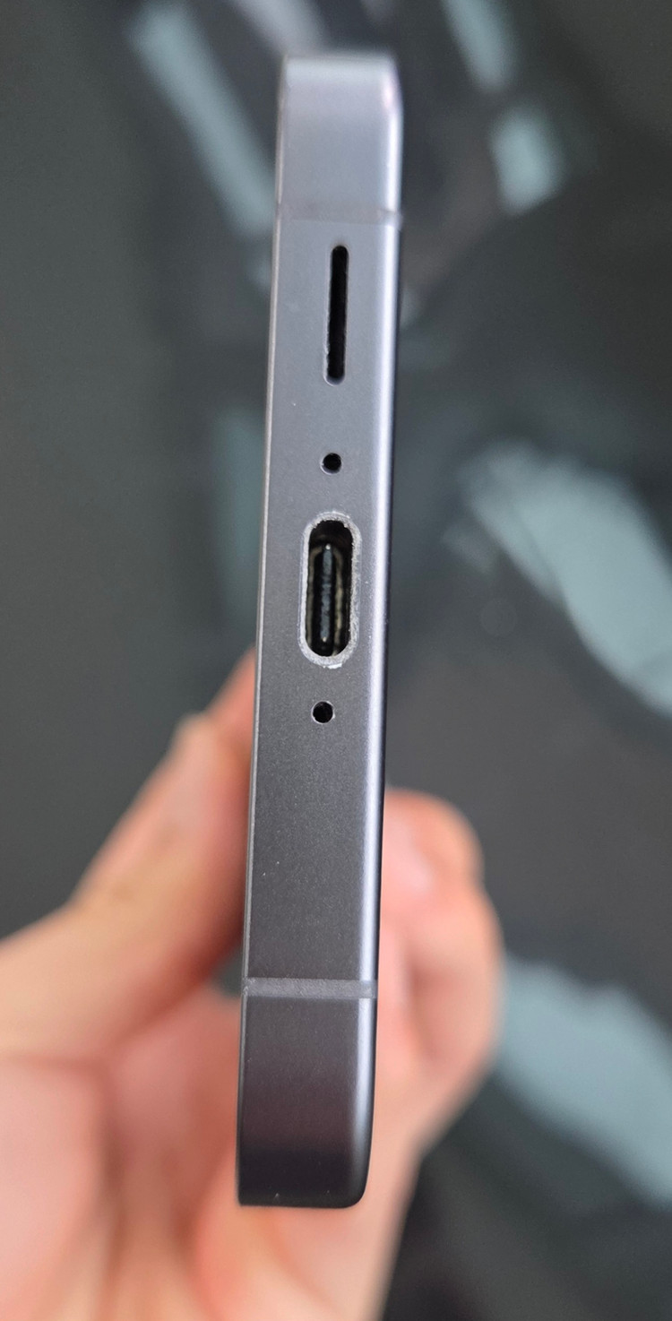 갤럭시 S24FE_256G 그라파이트 깔끔한 폰[47만--6