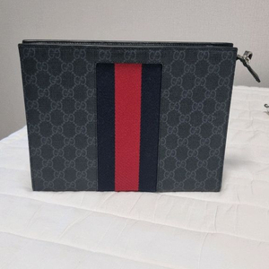 구찌 475316 GG 수프림 웹 클러치백 블랙 정품 이미지