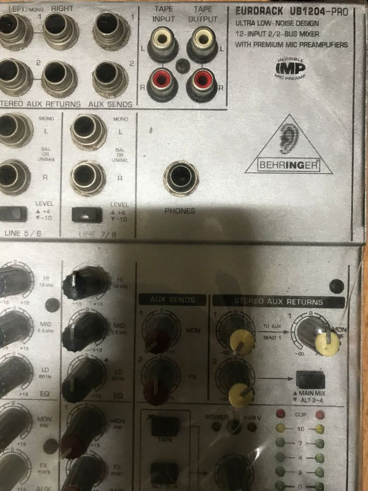 베링거 UB1204-PRO 믹신콘솔 이미지