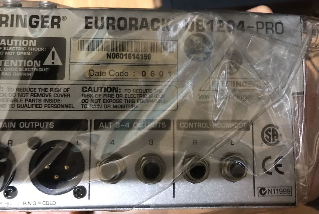 베링거 UB1204-PRO 믹신콘솔 이미지