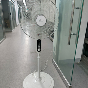 [가전] 한일, 스탠드 업소용 선풍기 (EF-Z801)(화이트) 이미지