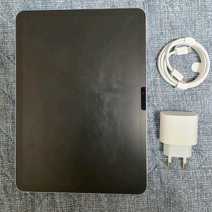 아이패드 에어 11 M3칩 128기가 와이파이 70 팝니다 이미지