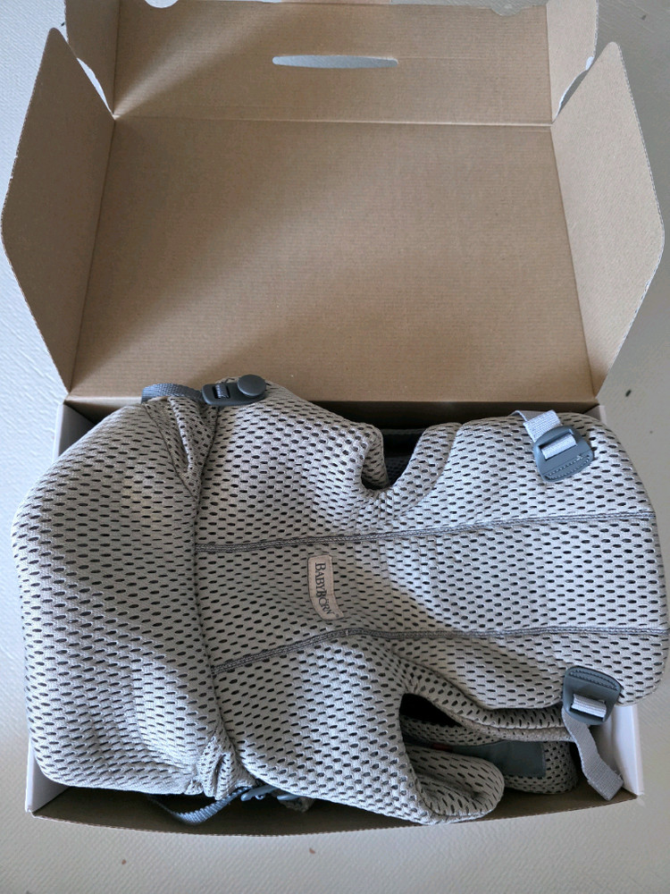 베이비뵨 캐리어무브 이미지