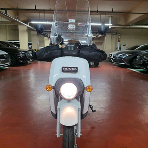 2020년식 혼다 흰색 벤리 팝니다 이미지