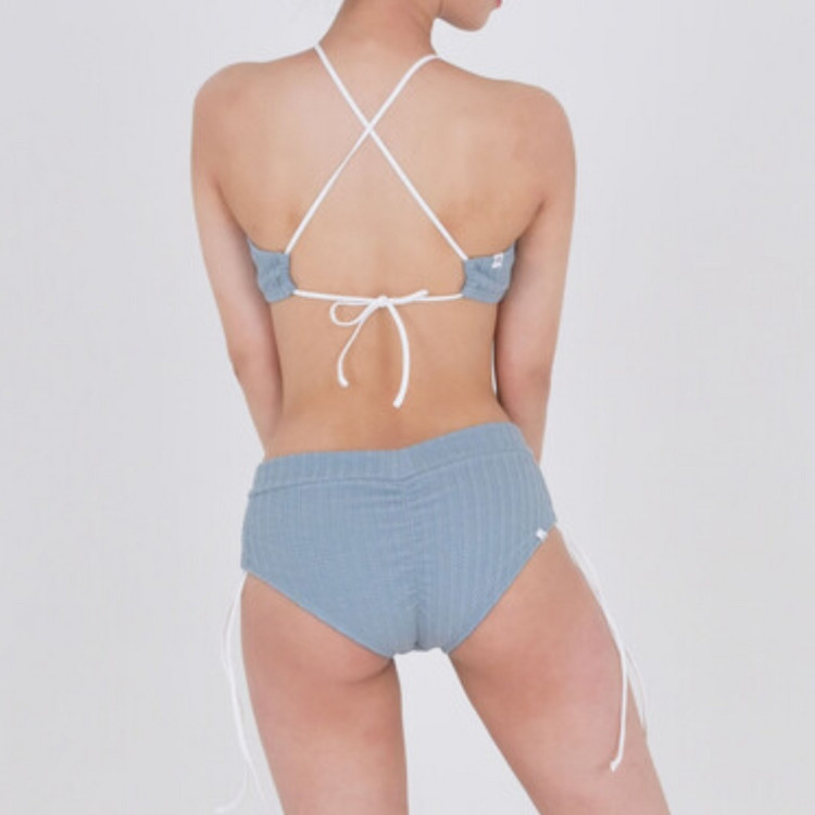 포럴폴웨어 니트 홀터세트(로우L/M) 이미지