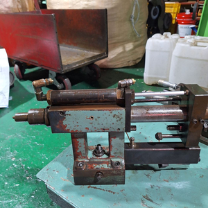 동협 320 유압프로콘 심압대1대및 부품용1대 이미지