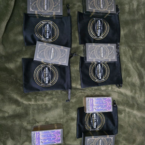 최현우 마술사x리페ryepe 텀블벅 위카뉴 타로카드 오리지널덱 팝니다. 이미지