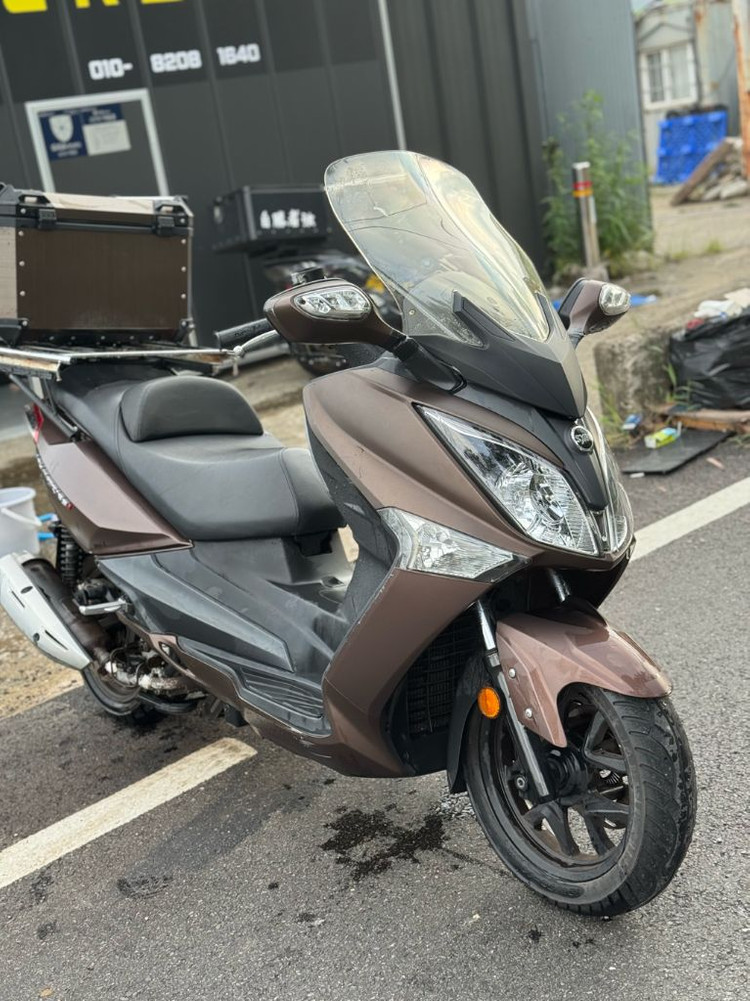 SYM 조이맥스125i 이미지