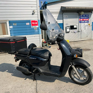 혼다 벤리110 17년 짧은키로수 풀옵션 입니다 이미지