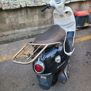 대림 아로마125오토바이 부품용으로 판매합니다 이미지