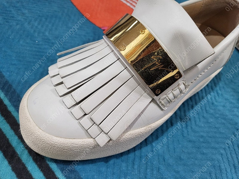 정품 쥬세페자노티 화이트 가죽 스니커즈 220mm 이미지