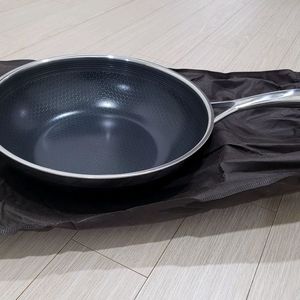 [새제품]쿡셀 7세대 세라믹 블랙 에디션 궁중팬 이미지