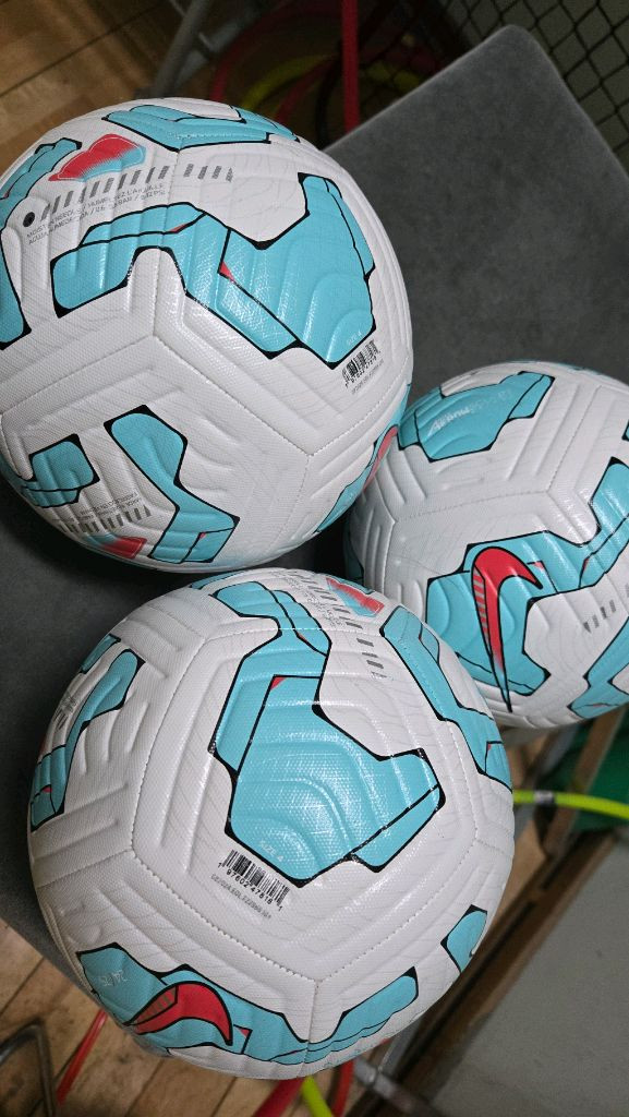 나이키 아카데미 축구공 4호 이미지